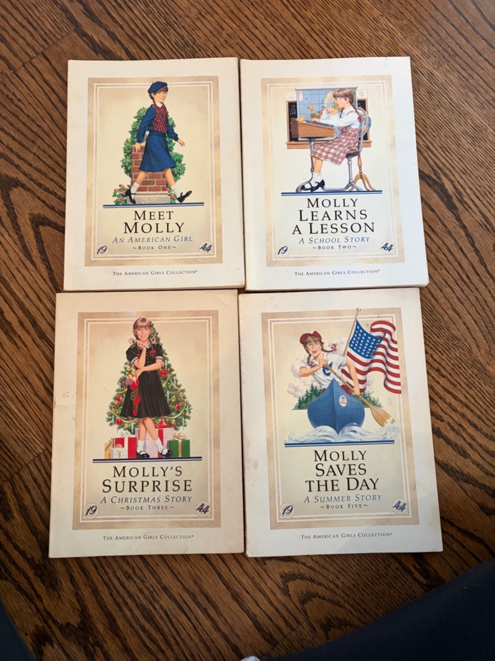 American Girl 'Molly' Book Set 1, 2, 3 & 5. Vintage  first Edition